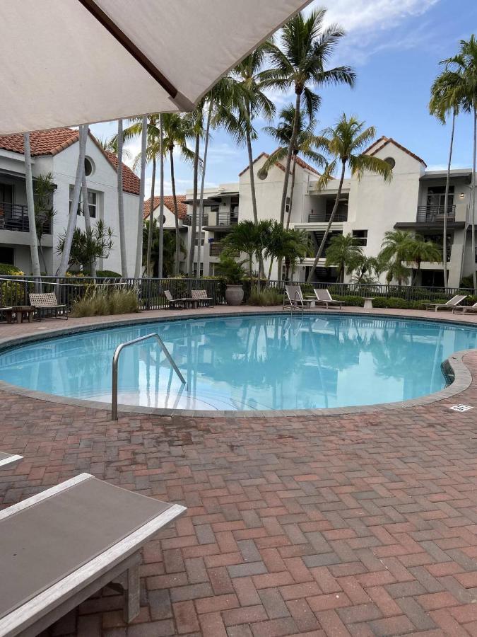 Dharma Home Suites Dania Beach At Sheridan Ocean Club Eksteriør billede