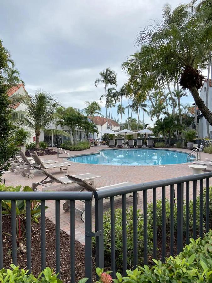 Dharma Home Suites Dania Beach At Sheridan Ocean Club Eksteriør billede