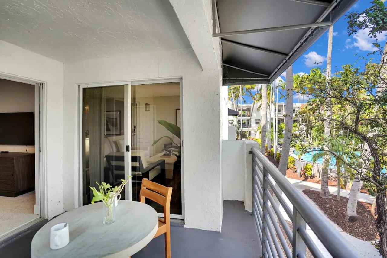 Dharma Home Suites Dania Beach At Sheridan Ocean Club Eksteriør billede