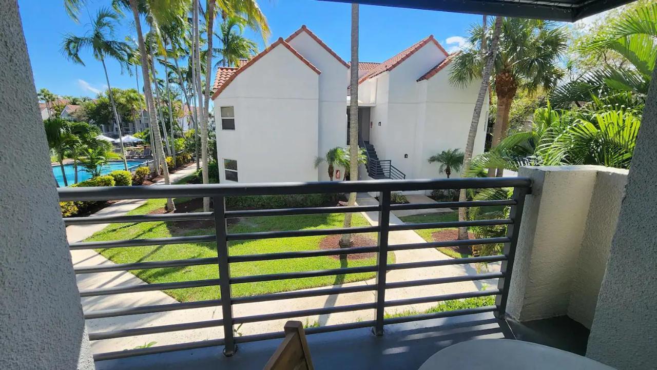 Dharma Home Suites Dania Beach At Sheridan Ocean Club Eksteriør billede