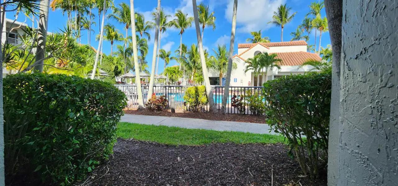 Dharma Home Suites Dania Beach At Sheridan Ocean Club Eksteriør billede